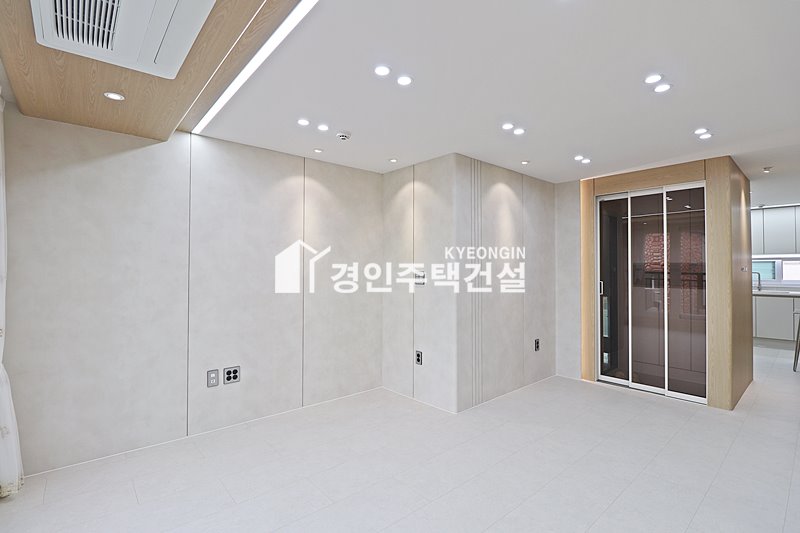 경기 안산단원구 선부동 갤러리아포레 2차 [ 3룸 . 테라스 . 복층 Type ] 분양 매물번호 16098 사진 37