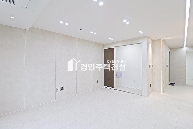 경기 안산단원구 선부동 갤러리아포레 [ 3룸 . 테라스 . 복층 Type ] 분양 매물번호 16037 사진 24