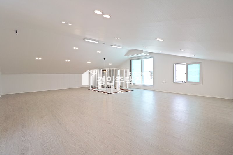 경기 안산상록구 부곡동 스카이뷰 [ 2룸 . 3룸 . 테라스 . 단독세대복층 Type ] 분양 매물번호 16033 사진 23
