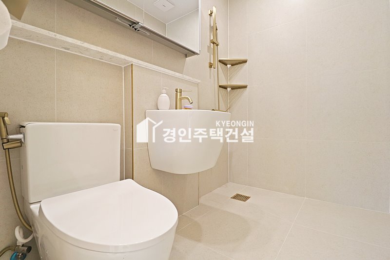 경기 화성만세구 남양읍 남양리 골든캐슬 [ 3룸 . 테라스 . 복층 Type ] 분양 매물번호 16025 사진 48