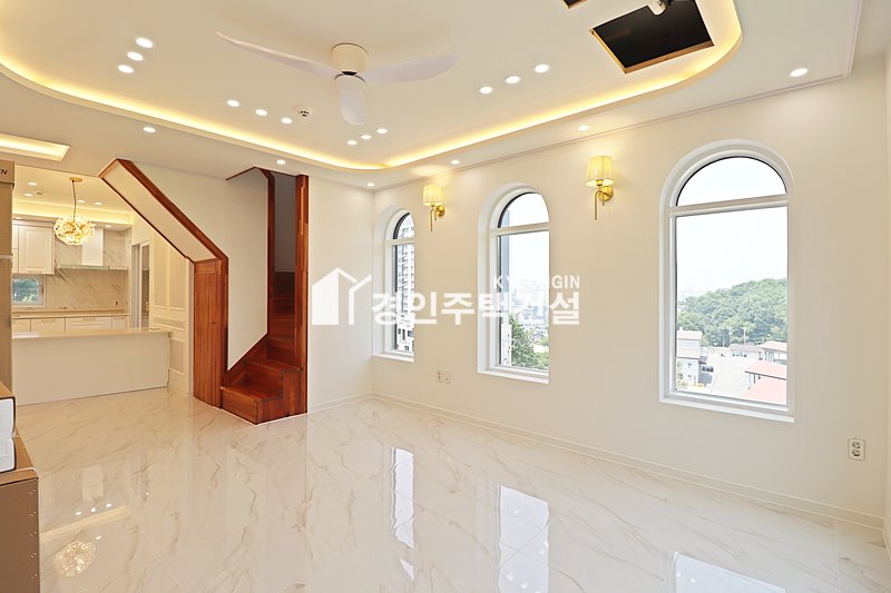 경기 화성만세구 남양읍 남양리 골든캐슬 [ 3룸 . 테라스 . 복층 Type ] 분양 매물번호 16025 사진 56