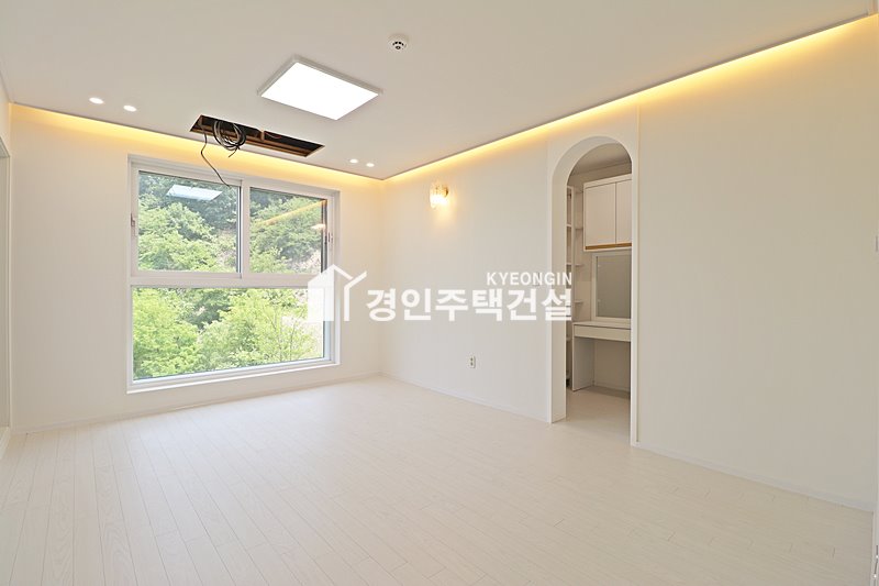 경기 화성만세구 남양읍 남양리 골든캐슬 [ 3룸 . 테라스 . 복층 Type ] 분양 매물번호 16025 사진 63