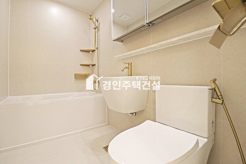 경기 화성만세구 남양읍 남양리 골든캐슬 [ 3룸 . 테라스 . 복층 Type ] 분양 매물번호 16025 사진 68