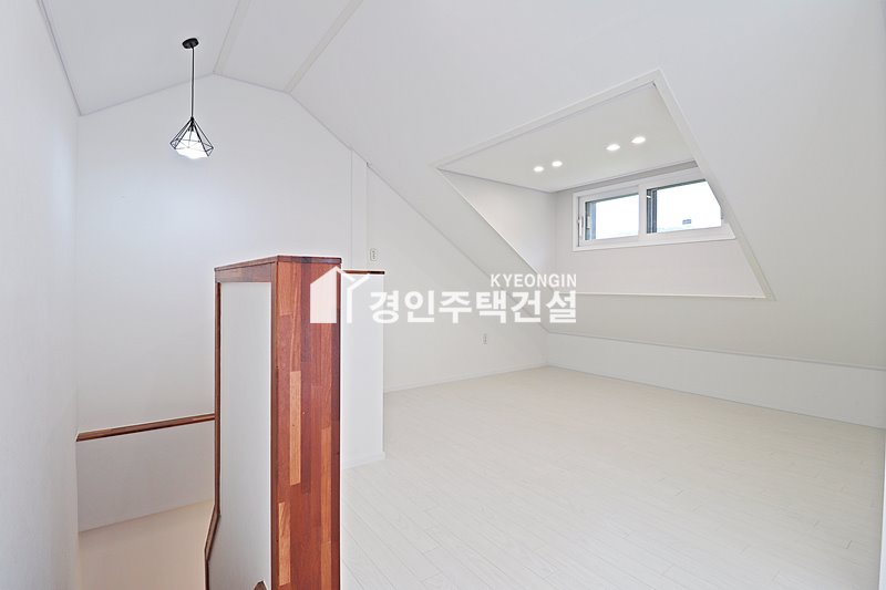 경기 화성만세구 남양읍 남양리 골든캐슬 [ 3룸 . 테라스 . 복층 Type ] 분양 매물번호 16025 사진 70