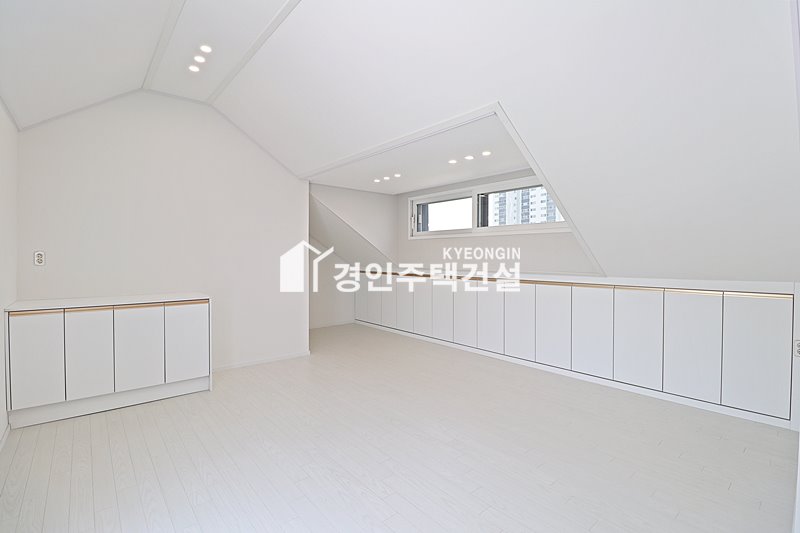경기 화성만세구 남양읍 남양리 골든캐슬 [ 3룸 . 테라스 . 복층 Type ] 분양 매물번호 16025 사진 72