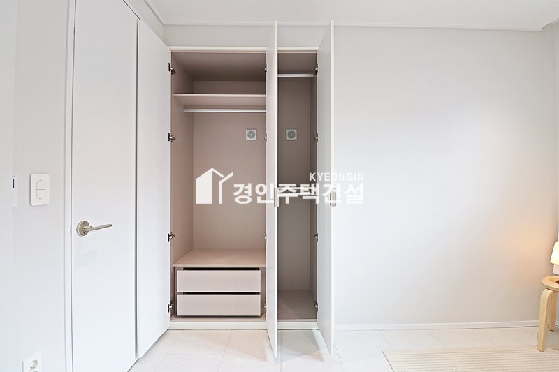 경기 파주시 야당동 레이크원 3동 4동 [ 4룸 . 테라스 . 복층 Type ] 분양 매물번호 16020 사진 32