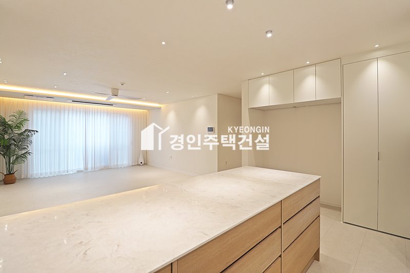 경기 파주시 야당동 레이크원 3동 4동 [ 4룸 . 테라스 . 복층 Type ] 분양 매물번호 16020 사진 98