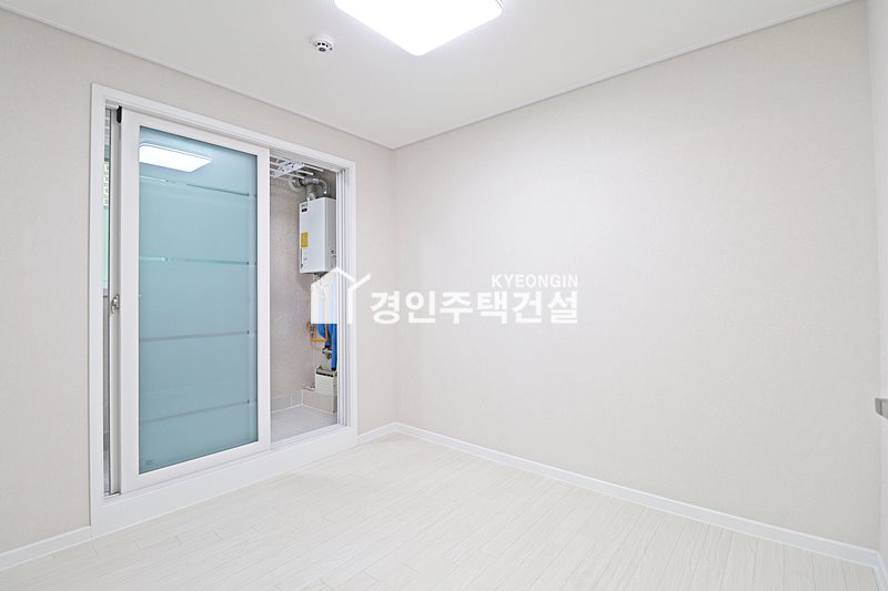 경기 안산상록구 부곡동 명일해담채 [ 2룸 . 3룸 . 테라스 Type ] 분양 매물번호 16015 사진 12