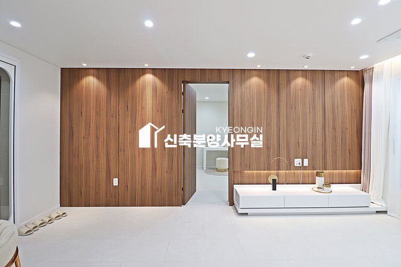 경기 안산상록구 부곡동 성현리첼 2차 [ 3룸 . 4룸 . 단독세대 Type ] 분양 매물번호 15900 사진 9