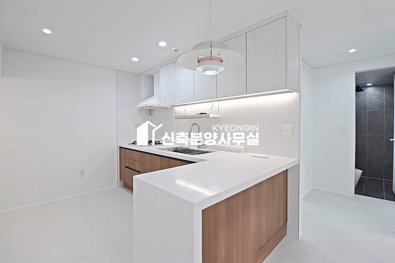 경기 안산상록구 부곡동 성현리첼 2차 [ 3룸 . 4룸 . 단독세대 Type ] 분양 매물번호 15900 사진 31