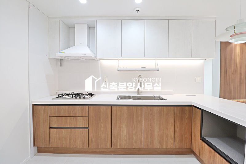 경기 안산상록구 부곡동 성현리첼 2차 [ 3룸 . 4룸 . 단독세대 Type ] 분양 매물번호 15900 사진 32
