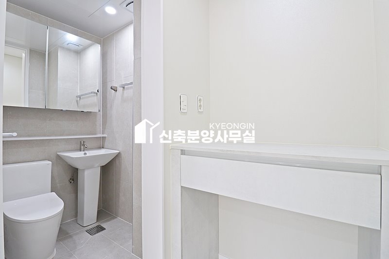경기 안산상록구 부곡동 성현리첼 2차 [ 3룸 . 4룸 . 단독세대 Type ] 분양 매물번호 15900 사진 35