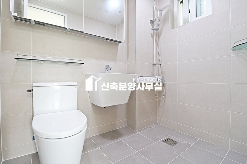 경기 수원장안구 율전동 더 빌라트2 [ 2룸 . 3룸 . 4룸 . 테라스 . 복층 Type ] 분양 매물번호 15870 사진 14
