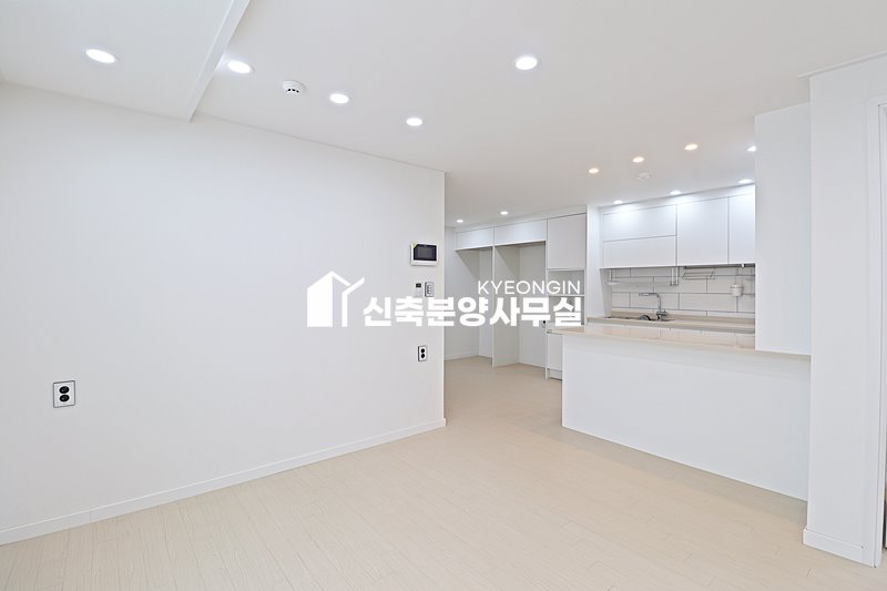 경기 수원장안구 율전동 더 빌라트2 [ 2룸 . 3룸 . 4룸 . 테라스 . 복층 Type ] 분양 매물번호 15870 사진 25