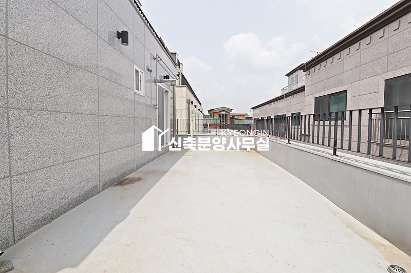 경기 수원장안구 율전동 더 빌라트2 [ 2룸 . 3룸 . 4룸 . 테라스 . 복층 Type ] 분양 매물번호 15870 사진 37