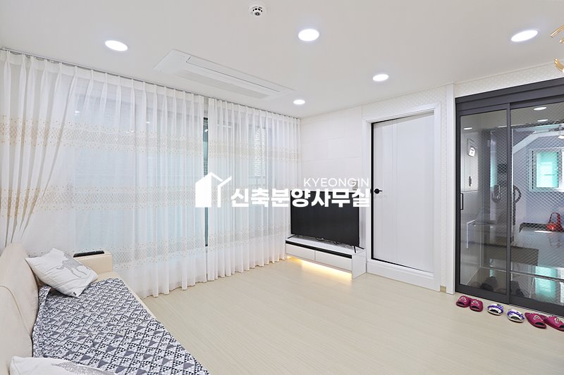 경기 안산단원구 원곡동 SK빌라 [ 2룸 . 3룸 . 테라스 . 복층 Type ] 분양 매물번호 15853 사진 2