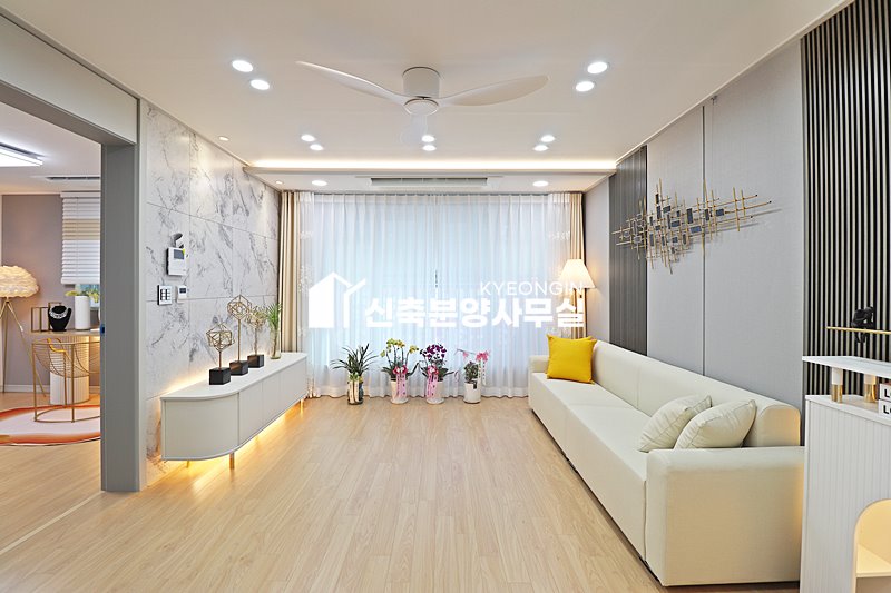경기 안산상록구 사동 금목센트레빌 37차 [ 2룸 . 3룸 . 테라스 . 복층 Type ] 분양 매물번호 15762 사진 2