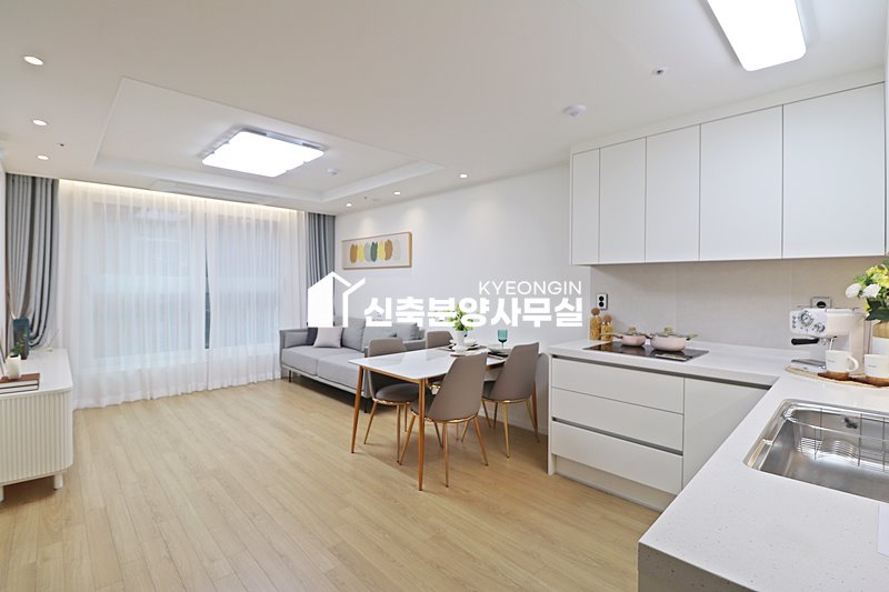 경기 광명시 광명동 엠파이어힐 [ 2룸 . 3룸 . 테라스 Type ] 분양 매물번호 15758 사진 1