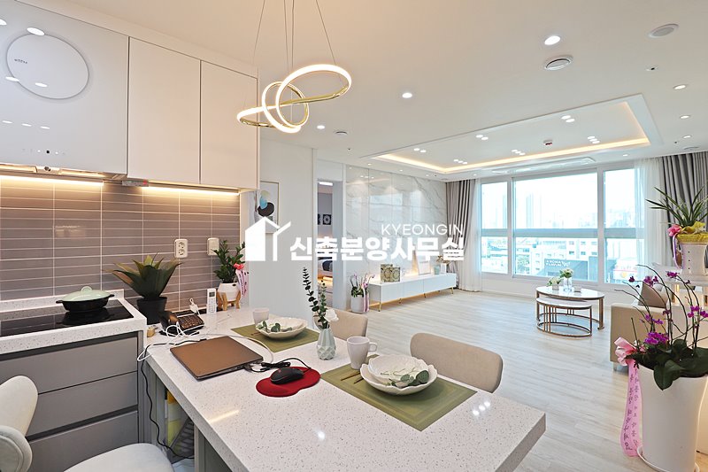 경기 안양만안구 안양동 벨라루체 4차 [ A . B Type ] 분양 매물번호 15728 사진 1