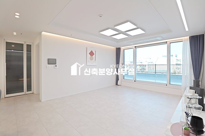 경기 부천원미구 심곡동 골드캐슬 아파트 [ 3룸 . 테라스 . 복층 Type ] 분양 매물번호 15720 사진 5