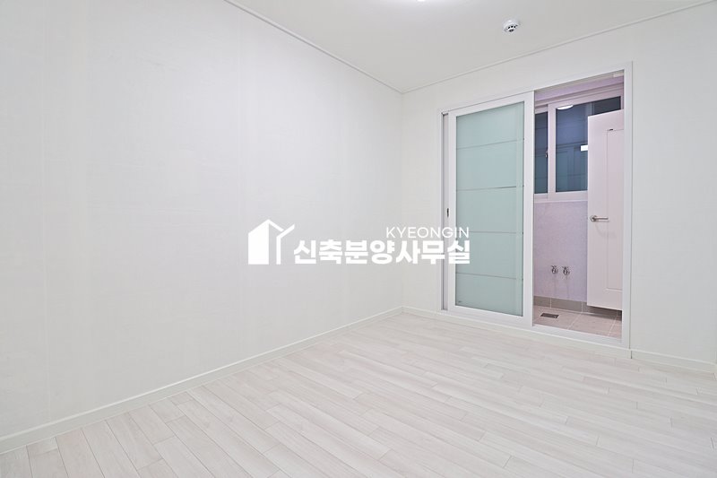 경기 안산단원구 와동 퀸즈팰리스 [ 3룸 . 테라스 . 복층 Type ] 분양 매물번호 15682 사진 17