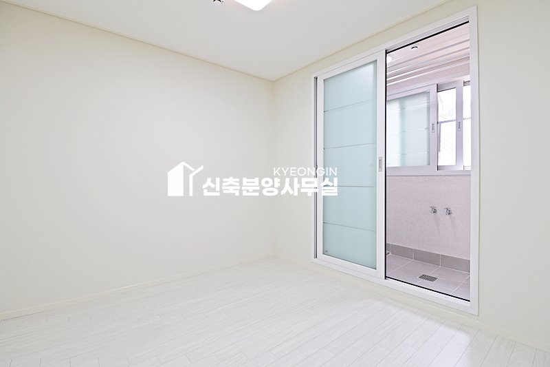경기 안산단원구 선부동 마운틴캐슬 [ 2룸 . 3룸 . 테라스 . 복층 Type ] 분양 매물번호 15590 사진 12