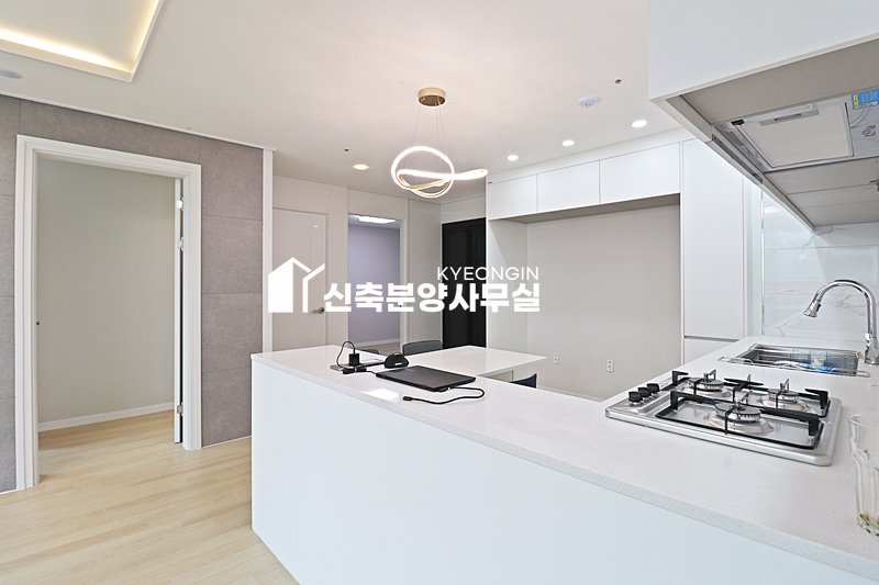 경기 안양만안구 안양동 파밀리아 [ 3룸 . 4룸 Type ] 분양 매물번호 15575 사진 8