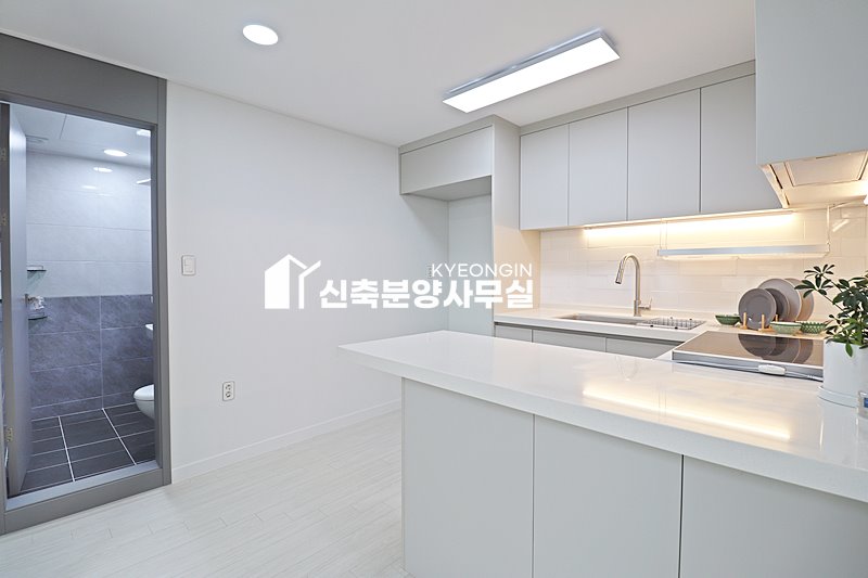 경기 안양만안구 안양동 로체그랑 [ 2룸 . 3룸 . 테라스 . 복층 Type ] 분양 매물번호 15574 사진 8
