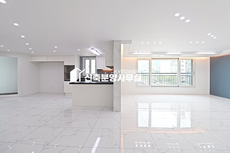 경기 화성만세구 우정읍 조암리 골든캐슬 [ 3룸 . 테라스 Type ] 분양 매물번호 15558 사진 1