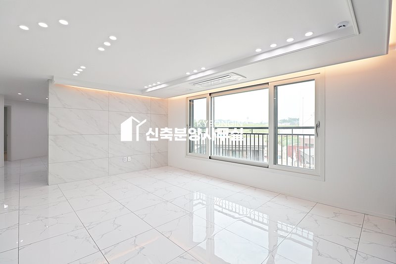 경기 화성만세구 우정읍 조암리 골든캐슬 [ 3룸 . 테라스 Type ] 분양 매물번호 15558 사진 4