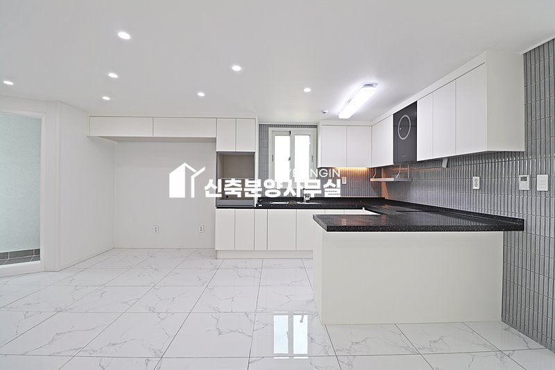 경기 화성만세구 우정읍 조암리 골든캐슬 [ 3룸 . 테라스 Type ] 분양 매물번호 15558 사진 8