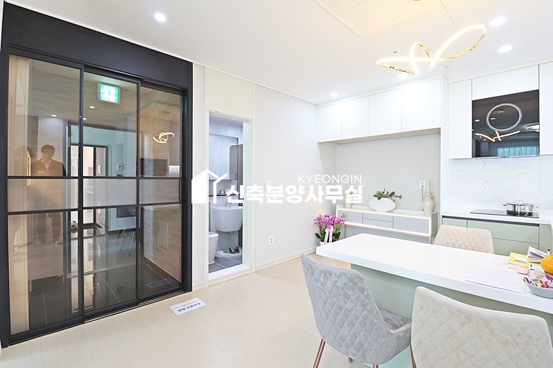 경기 군포시 도마교동 썬팰리스 [ 3룸 . 테라스 . 복층 Type ] 분양 매물번호 15514 사진 8