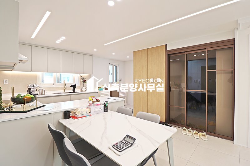 경기 화성효행구 매송면 원평리 로제카운티 [ 3룸 . 테라스 . 복층 Type ] 분양 매물번호 15500 사진 10