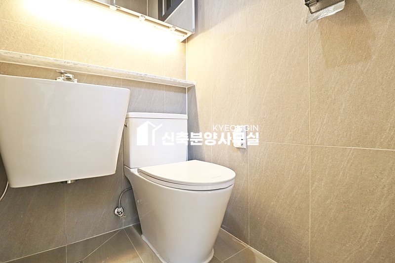 경기 안양동안구 비산동 트라움 [ 2룸 . 3룸 . 테라스 . 복층 Type ] 분양 매물번호 15496 사진 41