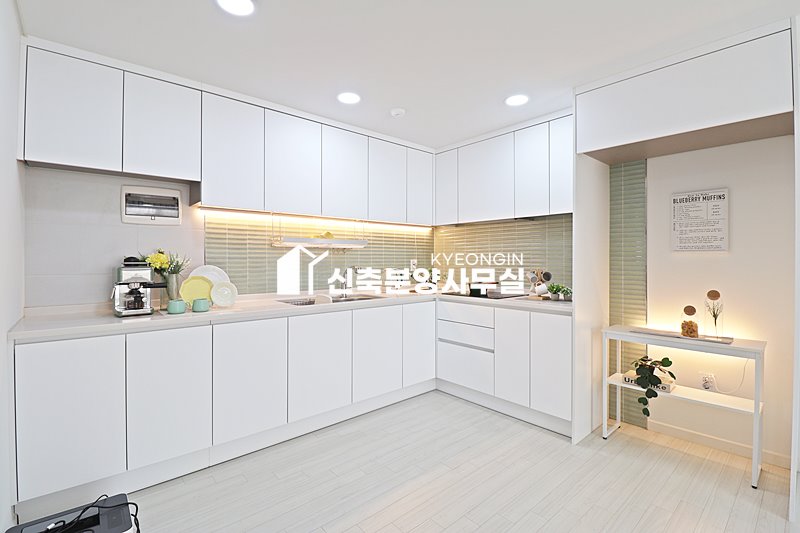 경기 수원장안구 하광교동 파크에비뉴 광교 [ 2룸 . 3룸 . 테라스 . 복층 Type ] 분양 매물번호 15470 사진 9