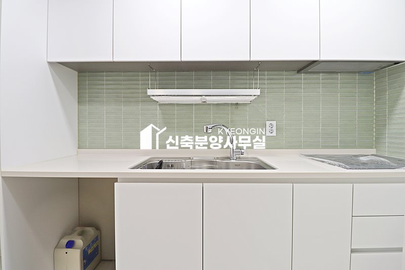 경기 수원장안구 하광교동 파크에비뉴 광교 [ 2룸 . 3룸 . 테라스 . 복층 Type ] 분양 매물번호 15470 사진 23