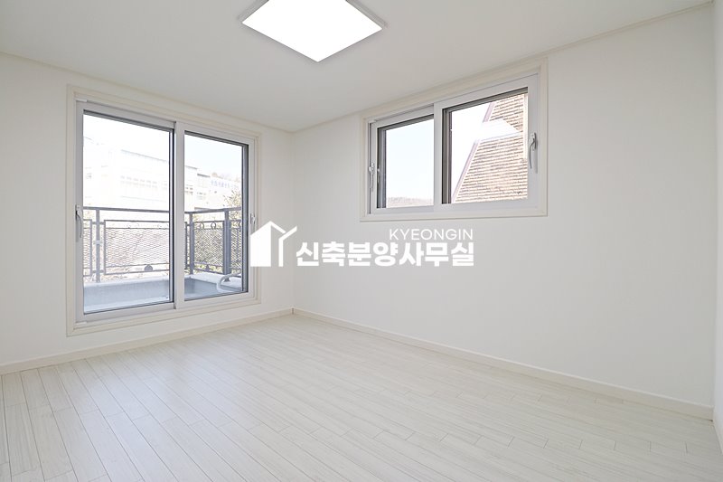 경기 수원장안구 하광교동 파크에비뉴 광교 [ 2룸 . 3룸 . 테라스 . 복층 Type ] 분양 매물번호 15470 사진 24