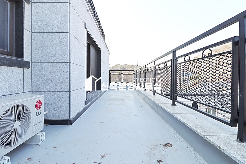 경기 수원장안구 하광교동 파크에비뉴 광교 [ 2룸 . 3룸 . 테라스 . 복층 Type ] 분양 매물번호 15470 사진 27