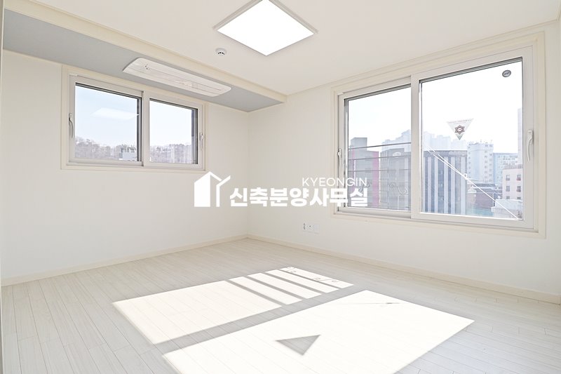 경기 수원장안구 하광교동 파크에비뉴 광교 [ 2룸 . 3룸 . 테라스 . 복층 Type ] 분양 매물번호 15470 사진 39