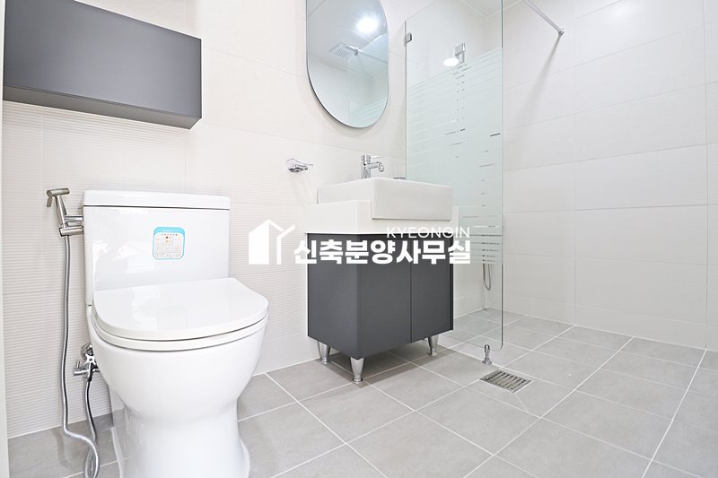 경기 수원장안구 하광교동 파크에비뉴 광교 [ 2룸 . 3룸 . 테라스 . 복층 Type ] 분양 매물번호 15470 사진 40