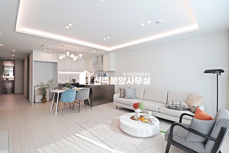 경기 수원장안구 연무동 서광교 파크뷰 [ 2룸 . 3룸 . 테라스 Type ] 분양 매물번호 15469 사진 8