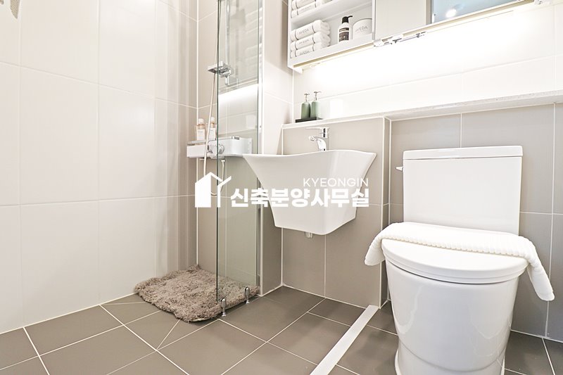 경기 수원장안구 연무동 서광교 파크뷰 [ 2룸 . 3룸 . 테라스 Type ] 분양 매물번호 15469 사진 17