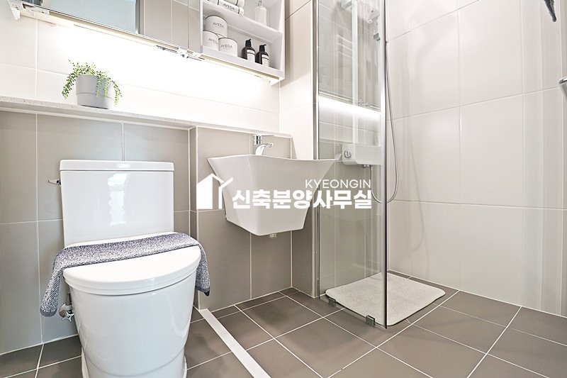 경기 수원장안구 연무동 서광교 파크뷰 [ 2룸 . 3룸 . 테라스 Type ] 분양 매물번호 15469 사진 21