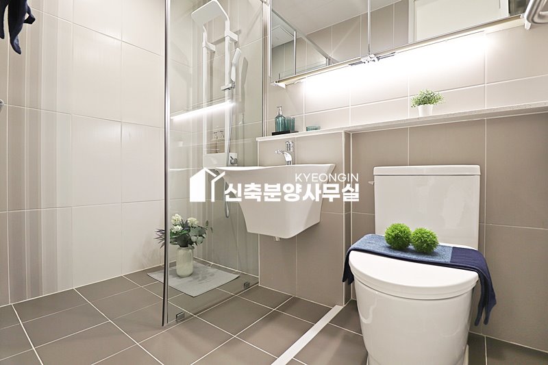 경기 수원장안구 연무동 서광교 파크뷰 [ 2룸 . 3룸 . 테라스 Type ] 분양 매물번호 15469 사진 35