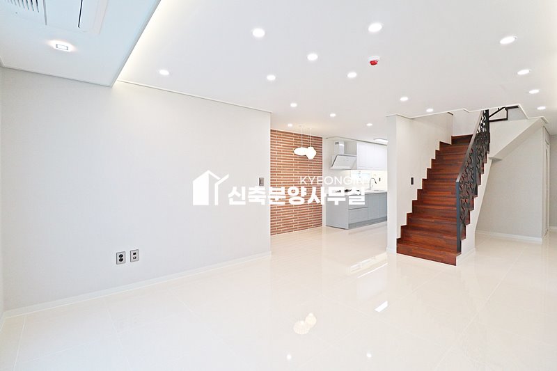 경기 수원권선구 구운동 구운센트로 [ 3룸 . 테라스 . 복층 Type ] 분양 매물번호 15433 사진 26