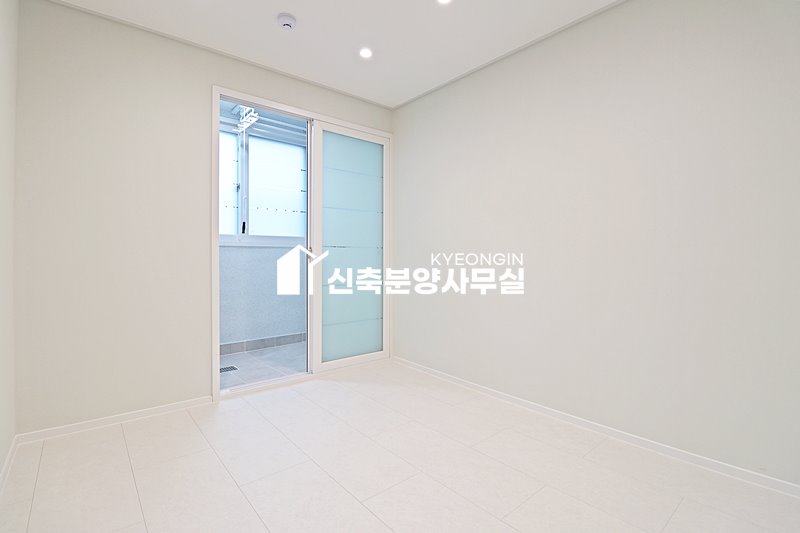 경기 수원권선구 세류동 슈팅스타 3차 [ 2룸 . 3룸 . 테라스 Type ] 분양 매물번호 15462 사진 40
