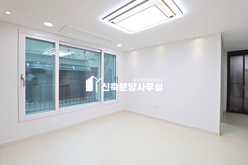 경기 수원권선구 세류동 로움빌 [ 2룸 . 3룸 . 테라스 Type ] 분양 매물번호 15459 사진 2