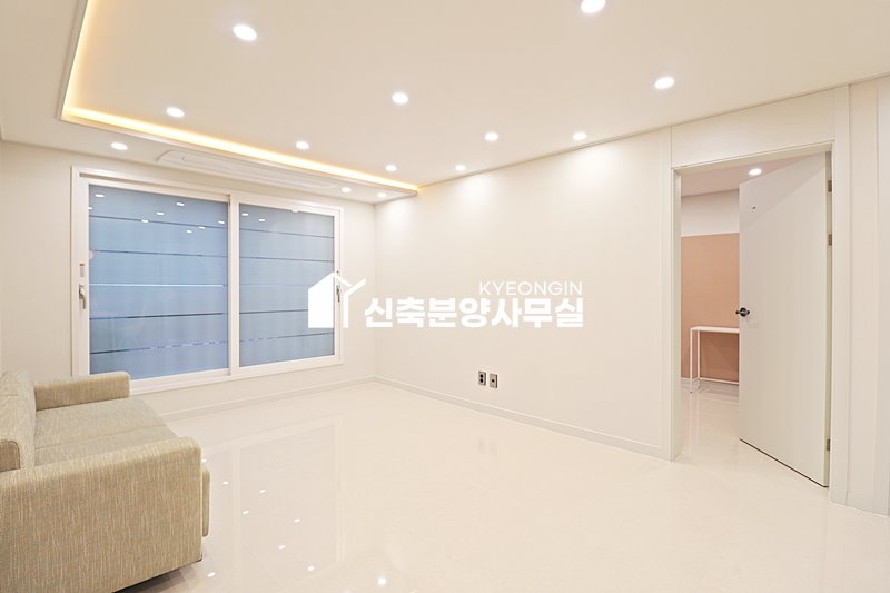 경기 수원권선구 권선동 미건센트로 [ 2룸 . 3룸 . 테라스 Type ] 분양 매물번호 15453 사진 3