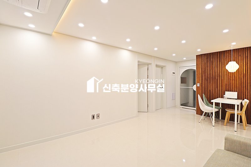 경기 수원권선구 권선동 미건센트로 [ 2룸 . 3룸 . 테라스 Type ] 분양 매물번호 15453 사진 4