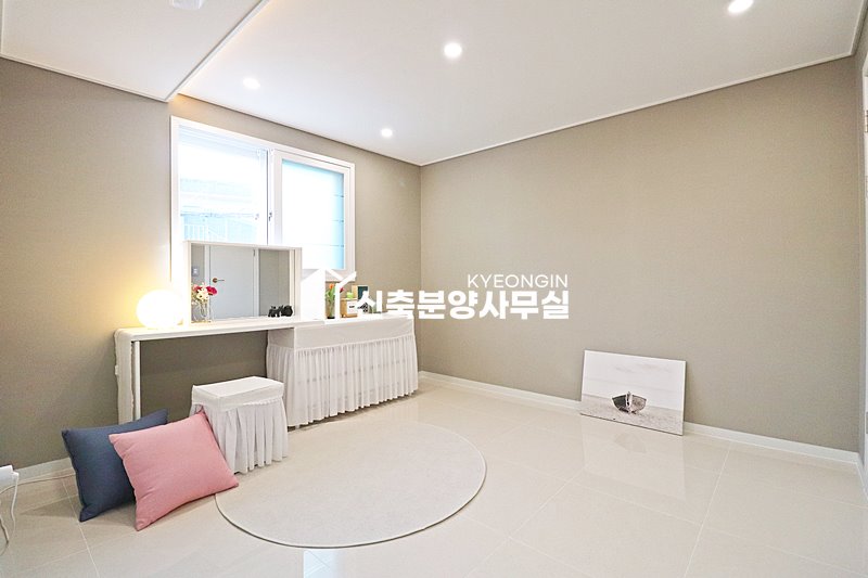 경기 수원권선구 서둔동 서둔센트로 [ 2룸 . 3룸 . 테라스 Type ] 분양 매물번호 15452 사진 10